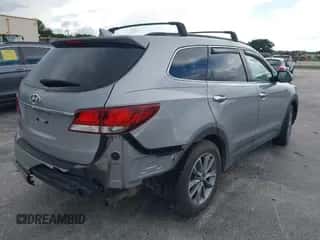 2017 Hyundai Santa Fe SE с VIN KM8SM4HF1HU243832, выставлен на аукционе IAAI как лот 43320326 с пробегом 86 588 миль миль и . История ставок и продаж доступна на DreamBid. Изображение 4.