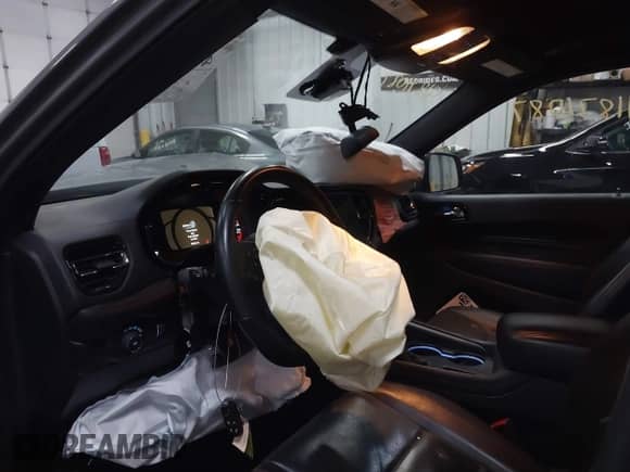 2023 Dodge Durango GT z VIN 1C4RDJDG4PC688019, wystawiony jako IAAI lot #41871087 z przebiegiem 36 848 mil mil oraz . Historia ofert i sprzedaży dostępna na DreamBid. Obrazek 22.