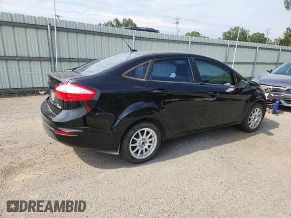 2017 Ford Fiesta S with VIN 3FADP4AJ0HM102375, listed as a Copart auction lot 70453815 with 123,804 mi miles and Salvage title. Bid and sale history available at DreamBid. Image 3.