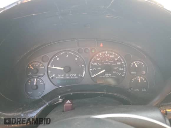 2000 Chevrolet Blazer LS with VIN 1GNCS13W62K142736, listed as a Copart auction lot 73249844 with 141,788 mi miles and Salvage title. Bid and sale history available at DreamBid. Image 9.