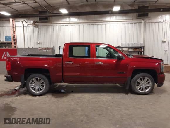 2017 Chevrolet Silverado 1500 High Country с VIN 3GCUKTEC6HG288386, выставлен на аукционе IAAI как лот 43374568 с пробегом 127 254 миль миль и . История ставок и продаж доступна на DreamBid. Изображение 14.