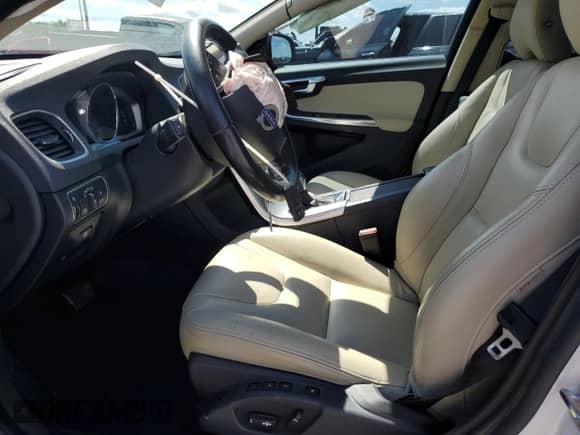 2018 Volvo S60 Inscription с VIN LYV402HK4JB173480, выставлен на аукционе Copart как лот 58360965 с пробегом 64 425 миль миль и Списание • Salvage title. История ставок и продаж доступна на DreamBid. Изображение 7.