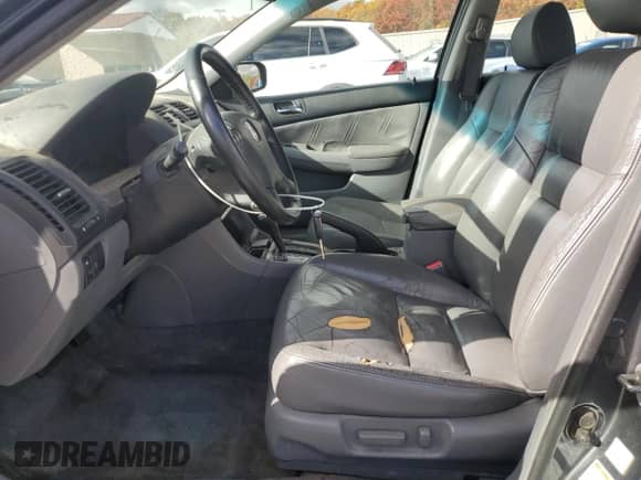 2003 Honda Accord EX with VIN 1HGCM66583A091672, listed as a Copart auction lot 90363865 with 210,557 mi miles and Clean title. Bid and sale history available at DreamBid. Image 7.