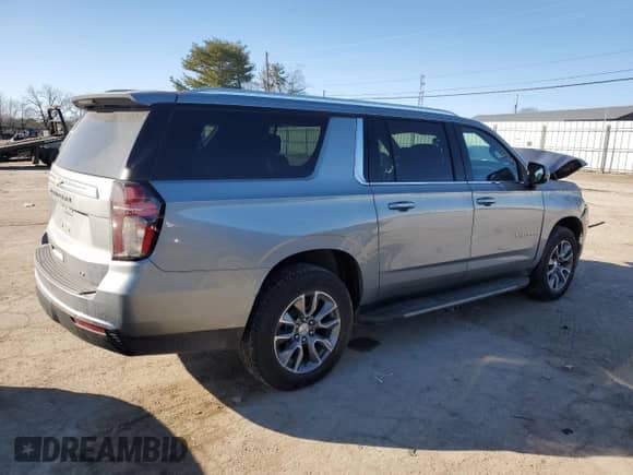 2024 Chevrolet Suburban LT with VIN 1GNSKCKD9RR185377, listed as a Copart auction lot 42807955 with 14,651 mi miles and Salvage title. Bid and sale history available at DreamBid. Image 3.