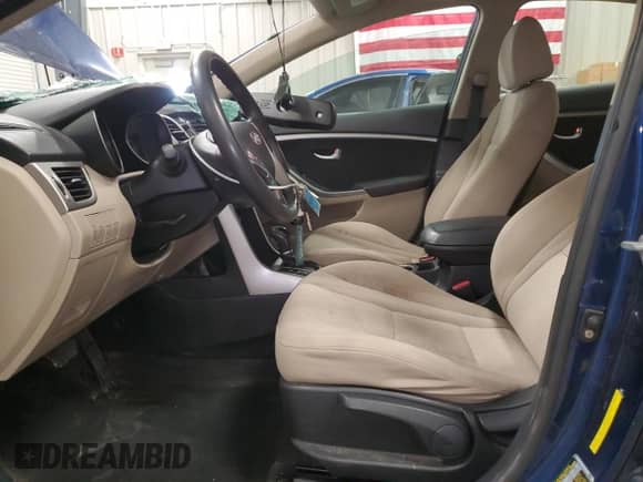 2013 Hyundai Elantra с VIN KMHD35LE7DU075771, выставлен на аукционе Copart как лот 69850885 с пробегом 132 398 миль миль и Списание • Salvage title. История ставок и продаж доступна на DreamBid. Изображение 7.