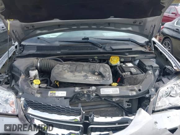 2014 Dodge Grand Caravan SE with VIN 2C4RDGBG1ER376587, listed as a IAAI auction lot 43446338 with 89,380 mi miles and . Bid and sale history available at DreamBid. Image 10.