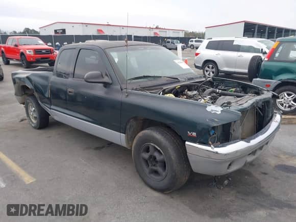 1998 Dodge Dakota SLT с VIN 1B7GL22X1WS615049, выставлен на аукционе IAAI как лот 41369967 с пробегом 259 598 миль миль и . История ставок и продаж доступна на DreamBid. Изображение 1.