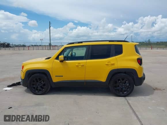 2017 Jeep Renegade Latitude с VIN ZACCJABB9HPG35478, выставлен на аукционе IAAI как лот 42576406 с пробегом 95 518 миль миль и . История ставок и продаж доступна на DreamBid. Изображение 14.