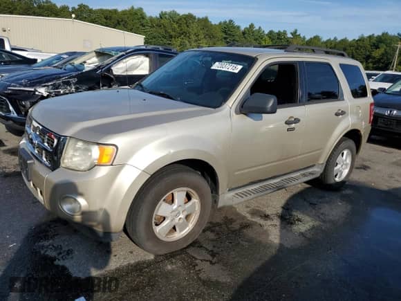 2011 Ford Escape XLT with VIN 1FMCU9DG3BKC24489, listed as a Copart auction lot 72037215 with 163,399 mi miles and Clean title. Bid and sale history available at DreamBid. Image 1.