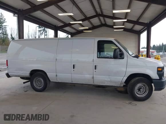 2014 Ford Econoline Cargo Commercial with VIN 1FTNS2EW6EDA03445, listed as a IAAI auction lot 41973556 with 231,391 mi miles and . Bid and sale history available at DreamBid. Image 13.