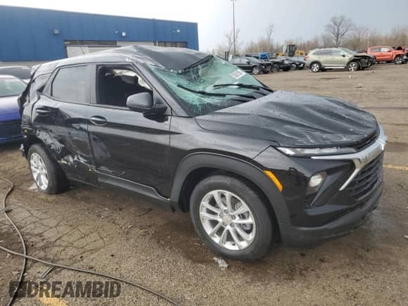 2025 Chevrolet TrailBlazer LS с VIN KL79MMSL5SB059673, выставлен на аукционе Copart как лот 53661565 с пробегом 1 679 миль миль и На запчасти • Non repairable. История ставок и продаж доступна на DreamBid. Изображение 4.