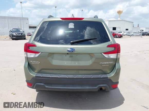 2019 Subaru Forester with VIN JF2SKACC1KH544950, listed as a IAAI auction lot 42545572 with 70,310 mi miles and . Bid and sale history available at DreamBid. Image 17.