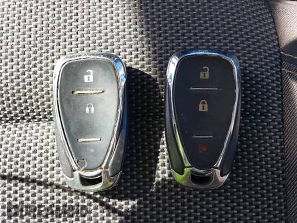 2018 Chevrolet Traverse LS с VIN 1GNERFKW1JJ225255, выставлен на аукционе IAAI как лот 43007129 с пробегом 82 132 миль миль и . История ставок и продаж доступна на DreamBid. Изображение 11.