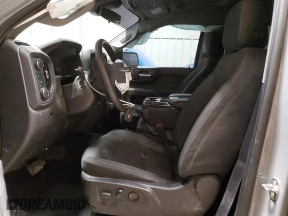 2024 Chevrolet Silverado 1500 Custom Trail Boss z VIN 3GCUDCE87RG219052, wystawiony jako Copart lot #56538995 z przebiegiem 22 030 mil mil oraz Szkoda całkowita • Salvage title. Historia ofert i sprzedaży dostępna na DreamBid. Obrazek 7.