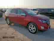 2019 Chevrolet Equinox Premier z VIN 3GNAXNEV8KS597841, wystawiony jako Copart lot #81245215 z przebiegiem 111 068 mil mil oraz Szkoda całkowita • Salvage title. Historia ofert i sprzedaży dostępna na DreamBid. Obrazek 4.