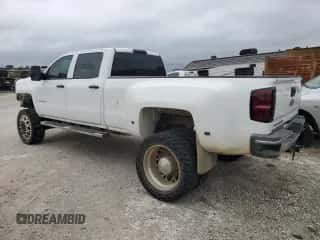 2015 Chevrolet Silverado 3500 с VIN 1GC4CYCGXFF634874, выставлен на аукционе Copart как лот 69923284 с пробегом 135 462 миль миль и Списание • Salvage title. История ставок и продаж доступна на DreamBid. Изображение 2.