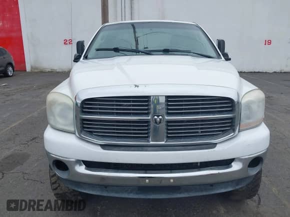 2006 Dodge 2500 SLT с VIN 3D7KS28CX6G102476, выставлен на аукционе IAAI как лот 41841377 с пробегом 294 179 миль миль и . История ставок и продаж доступна на DreamBid. Изображение 6.