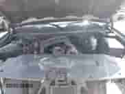 2007 Chevrolet Silverado 1500 1LT z VIN 2GCEK13M971728449, wystawiony jako IAAI lot #42418344 z przebiegiem 221 004 mil mil oraz . Historia ofert i sprzedaży dostępna na DreamBid. Obrazek 10.
