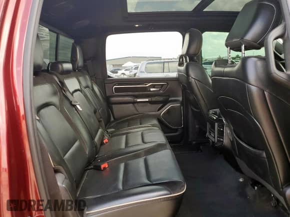 2019 Ram 1500 Laramie с VIN 1C6SRFJT9KN925299, выставлен на аукционе Copart как лот 61747915 с пробегом 118 595 миль миль и Списание • Salvage title. История ставок и продаж доступна на DreamBid. Изображение 10.