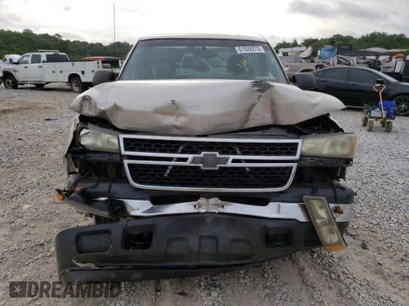 2006 Chevrolet Silverado 1500 Work Truck с VIN 3GCEK14V66G165728, выставлен на аукционе Copart как лот 61526273 с пробегом 212 701 миль миль и Списание • Salvage title. История ставок и продаж доступна на DreamBid. Изображение 5.