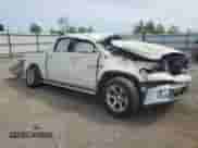 2018 Ram 1500 Laramie z VIN 1C6RR7NT4JS180492, wystawiony jako Copart lot #70473225 z przebiegiem Nie podano mil oraz Szkoda całkowita • Salvage title. Historia ofert i sprzedaży dostępna na DreamBid. Obrazek 4.