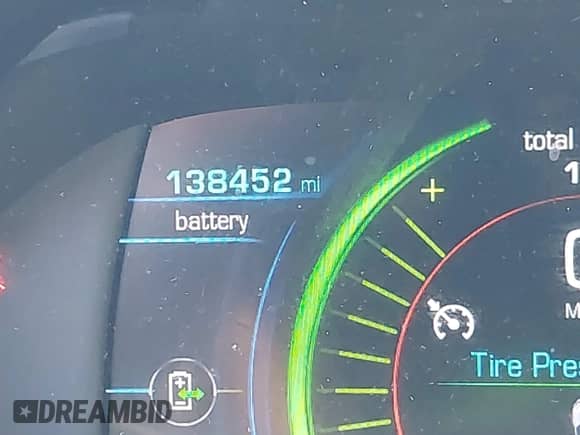 2017 Chevrolet Volt LT z VIN 1G1RC6S59HU212998, wystawiony jako IAAI lot #43341103 z przebiegiem 138 452 mil mil oraz . Historia ofert i sprzedaży dostępna na DreamBid. Obrazek 7.