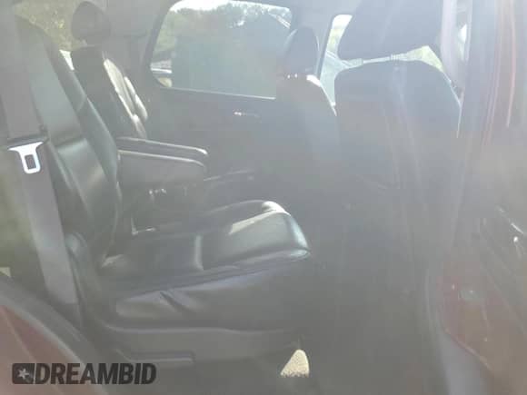 2009 Cadillac Escalade with VIN 1GYFK23289R113212, listed as a Copart auction lot 70243575 with 172,712 mi miles and Salvage title. Bid and sale history available at DreamBid. Image 11.