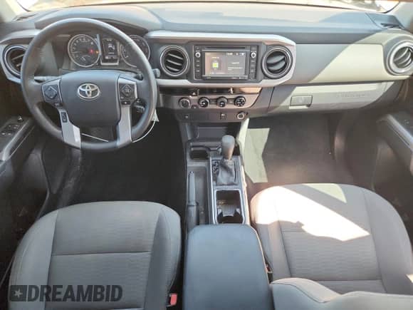 2017 Toyota Tacoma SR5 with VIN 5TFSZ5ANXHX082683, listed as a Copart auction lot 81510335 with 75,413 mi miles and Salvage title. Bid and sale history available at DreamBid. Image 8.