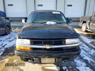 1998 Chevrolet Blazer LS с VIN 1GNCT18W7WK214281, выставлен на аукционе Copart как лот 45454165 с пробегом 151 744 миль миль и Списание • Salvage title. История ставок и продаж доступна на DreamBid. Изображение 5.