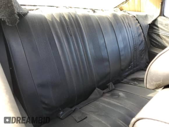 1972 Chevrolet Chevelle с VIN 1D37F21523434, выставлен на аукционе Copart как лот 83535414 с пробегом 86 472 миль миль и Чистый • Clean title. История ставок и продаж доступна на DreamBid. Изображение 10.