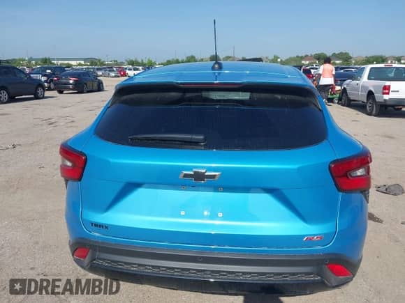 2025 Chevrolet Trax 1RS с VIN KL77LGEP9SC170022, выставлен на аукционе IAAI как лот 42183139 с пробегом 2 519 миль миль и . История ставок и продаж доступна на DreamBid. Изображение 16.