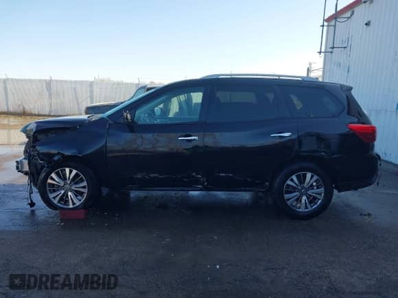 2019 Nissan Pathfinder Platinum with VIN 5N1DR2MM6KC599399, listed as a IAAI auction lot 41829272 with 48,322 mi miles and . Bid and sale history available at DreamBid. Image 15.