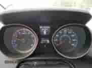 2015 Hyundai Elantra с VIN KMHD35LH5FU244232, выставлен на аукционе Copart как лот 81865175 с пробегом 124 377 миль миль и Списание • Salvage title. История ставок и продаж доступна на DreamBid. Изображение 9.