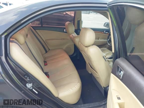 2009 Hyundai Sonata Limited с VIN 5NPEU46F19H435574, выставлен на аукционе IAAI как лот 43078890 с пробегом 176 758 миль миль и . История ставок и продаж доступна на DreamBid. Изображение 8.