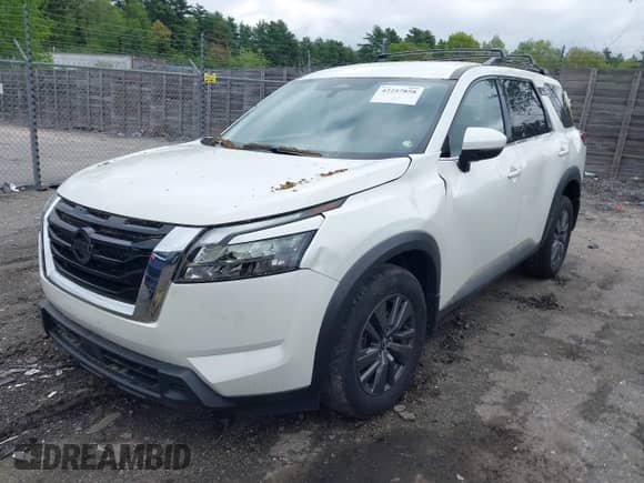2024 Nissan Pathfinder SV with VIN 5N1DR3BC6RC240547, listed as a IAAI auction lot 42257858 with 13,465 mi miles and . Bid and sale history available at DreamBid. Image 2.