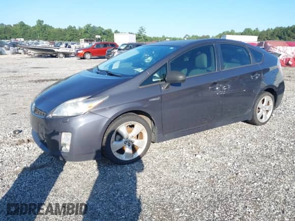 2011 Toyota Prius I with VIN JTDKN3DU0B1409511, listed as a IAAI auction lot 43078198 with 152,966 mi miles and . Bid and sale history available at DreamBid. Image 17.