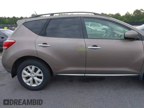 2011 Nissan Murano S z VIN JN8AZ1MW0BW164691, wystawiony jako IAAI lot #42187432 z przebiegiem 188 551 mil mil oraz . Historia ofert i sprzedaży dostępna na DreamBid. Obrazek 6.