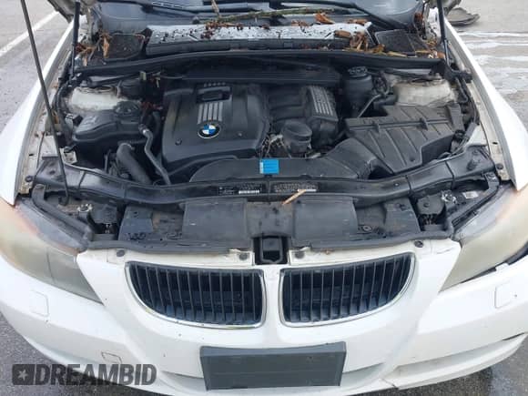 2008 BMW 3 Series 328xi z VIN WBAVC73558KP36846, wystawiony jako IAAI lot #42074983 z przebiegiem 158 499 mil mil oraz . Historia ofert i sprzedaży dostępna na DreamBid. Obrazek 10.