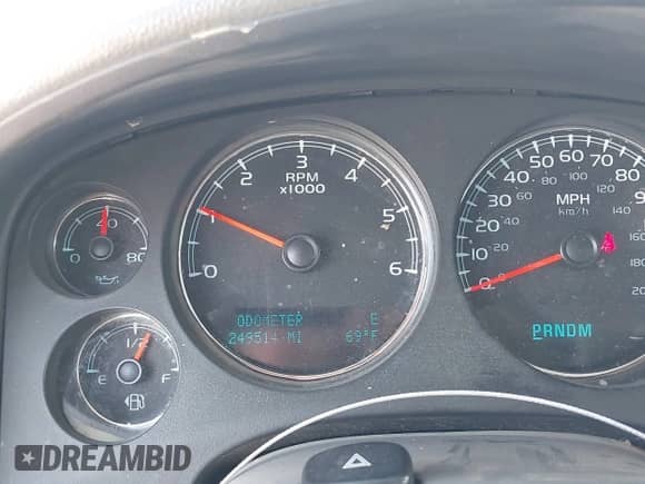 2010 Chevrolet Tahoe LT with VIN 1GNUKBE07AR268743, listed as a IAAI auction lot 42345256 with 249,514 mi miles and . Bid and sale history available at DreamBid. Image 7.