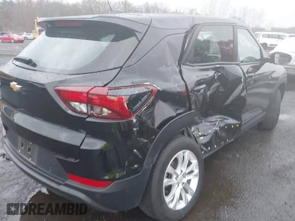 2023 Chevrolet TrailBlazer LS with VIN KL79MNSL7PB078027, listed as a IAAI auction lot 40920925 with 42,755 mi miles and . Bid and sale history available at DreamBid. Image 18.