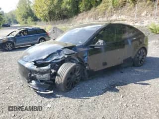 2022 Tesla Model Y Performance с VIN 7SAYGDEF0NF443344, выставлен на аукционе Copart как лот 81414985 с пробегом 69 532 миль миль и Списание • Salvage title. История ставок и продаж доступна на DreamBid. Изображение 1.