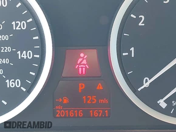 2006 BMW 5 Series 530i с VIN WBANE73556CM38072, выставлен на аукционе IAAI как лот 43353040 с пробегом 201 616 миль миль и . История ставок и продаж доступна на DreamBid. Изображение 15.