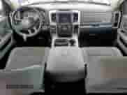 2019 Ram 1500 Big Horn z VIN 1C6RR6LT1KS539344, wystawiony jako Copart lot #62326755 z przebiegiem 117 406 mil mil oraz Szkoda całkowita • Salvage title. Historia ofert i sprzedaży dostępna na DreamBid. Obrazek 8.