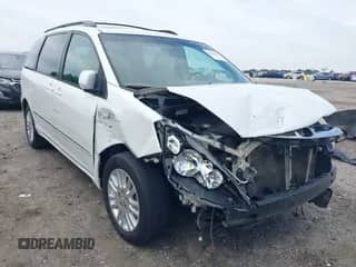 2009 Toyota Sienna XLE z VIN 5TDZK22C09S262681, wystawiony jako IAAI lot #42088958 z przebiegiem 273 292 mil mil oraz . Historia ofert i sprzedaży dostępna na DreamBid. Obrazek 1.