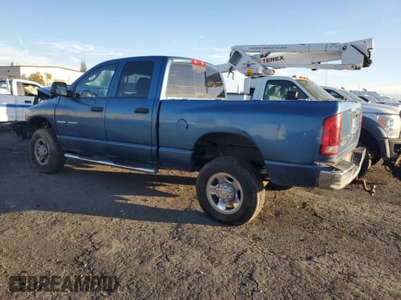 2004 Dodge RAM with VIN 3D7LU38634G143401, listed as a Copart auction lot 44802635 with 203,365 mi miles and Salvage title. Bid and sale history available at DreamBid. Image 2.