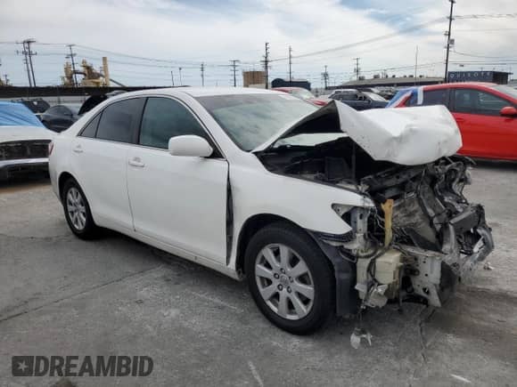 2007 Toyota Camry CE z VIN 4T1BE46K87U551673, wystawiony jako Copart lot #81332315 z przebiegiem 249 379 mil mil oraz Szkoda całkowita • Salvage title. Historia ofert i sprzedaży dostępna na DreamBid. Obrazek 4.