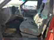 2001 Chevrolet S-10 с VIN 1GCCS14541K106668, выставлен на аукционе Copart как лот 71797735 с пробегом 212 017 миль миль и Списание • Salvage title. История ставок и продаж доступна на DreamBid. Изображение 7.