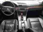 2001 BMW 7 Series 740iL z VIN WBAGH83431DP33588, wystawiony jako Copart lot #90679965 z przebiegiem Nie podano mil oraz Czysty tytuł • Clean title. Historia ofert i sprzedaży dostępna na DreamBid. Obrazek 8.