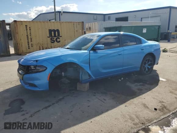 2015 Dodge Charger SXT with VIN 2C3CDXHG7FH738155, listed as a Copart auction lot 86615685 with 116,300 mi miles and Salvage title. Bid and sale history available at DreamBid. Image 1.