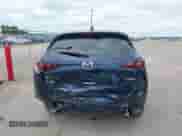 2024 Mazda CX-5 S Preferred z VIN JM3KFBCL2R0446390, wystawiony jako IAAI lot #42624381 z przebiegiem 21 293 mil mil oraz . Historia ofert i sprzedaży dostępna na DreamBid. Obrazek 17.